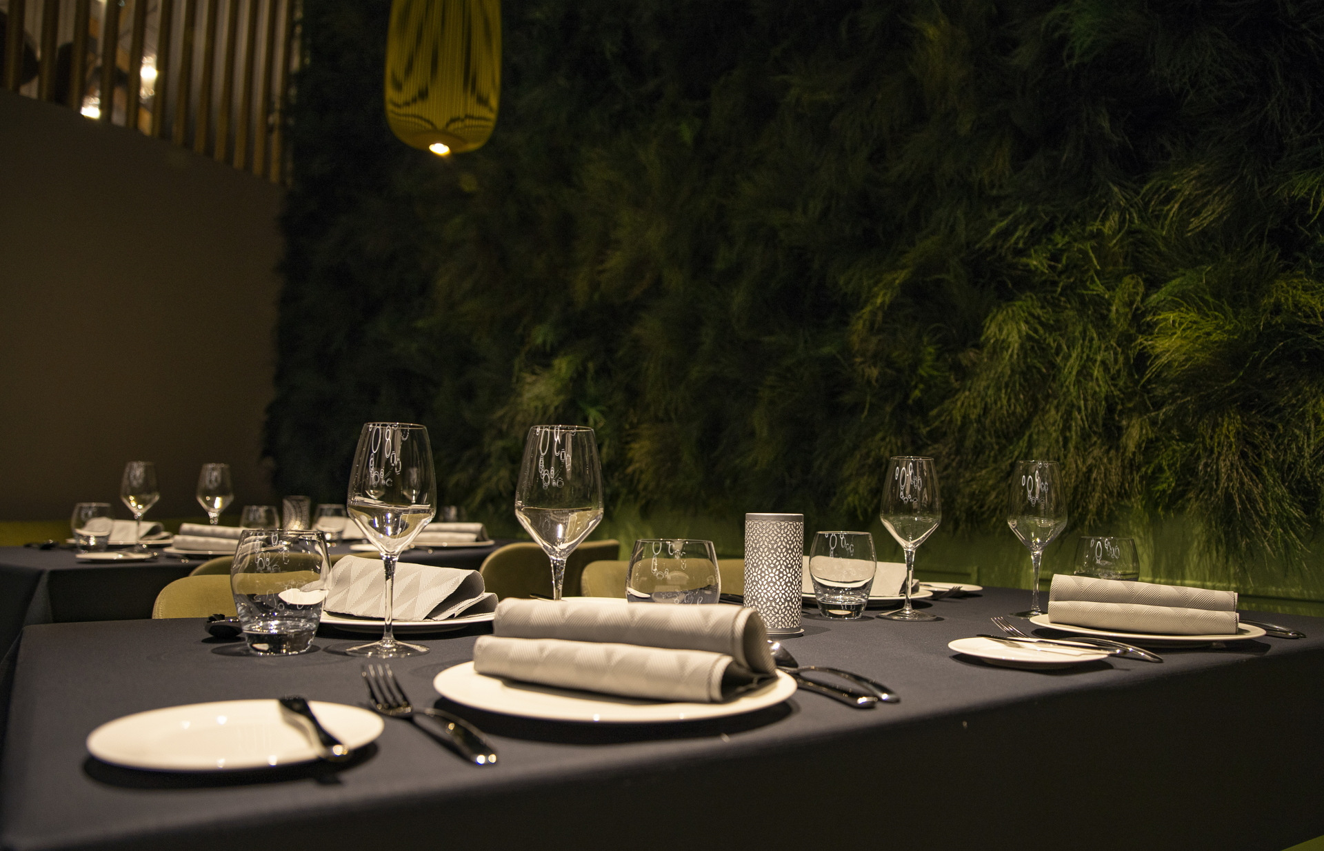 Elements Bar & Restaurant