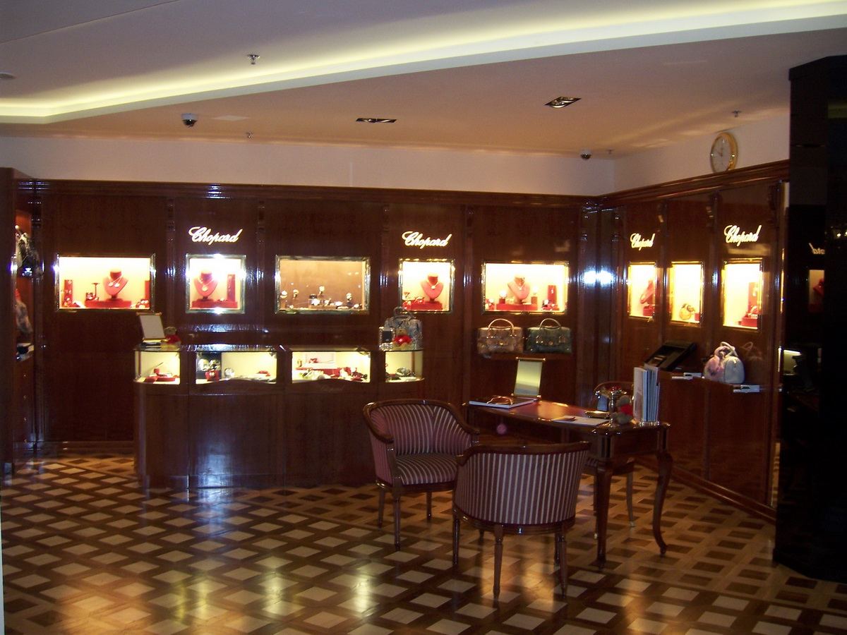 Ékszerüzlet a Kempinskiben